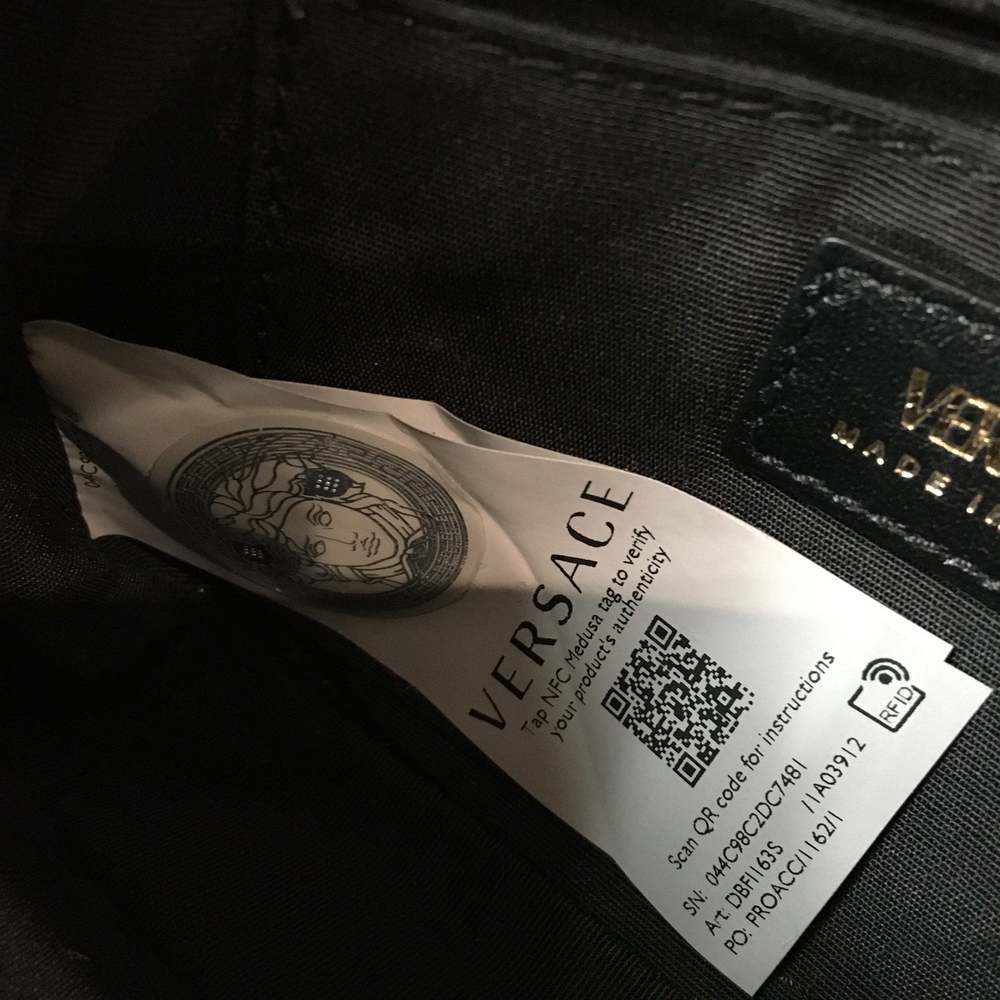 VERSACE JEANS COUTURE Versace Black Gold Crossbody Bag Sku# 69972 - Picture 11 of 11